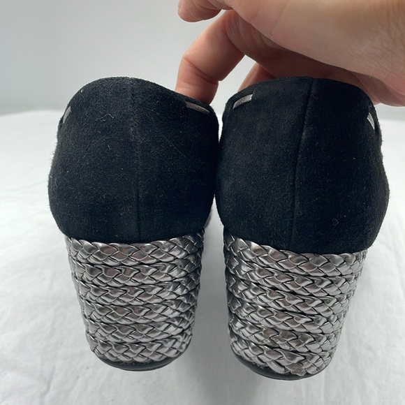 NWOB. Lauren Ralph Lauren 9.5B Cambree Suede Metallic Taupe Wedges. - Picture 8 of 11